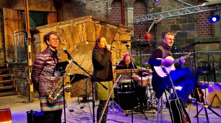 Cowhouse Project Fort A - Mitternachtsmarkt 2025